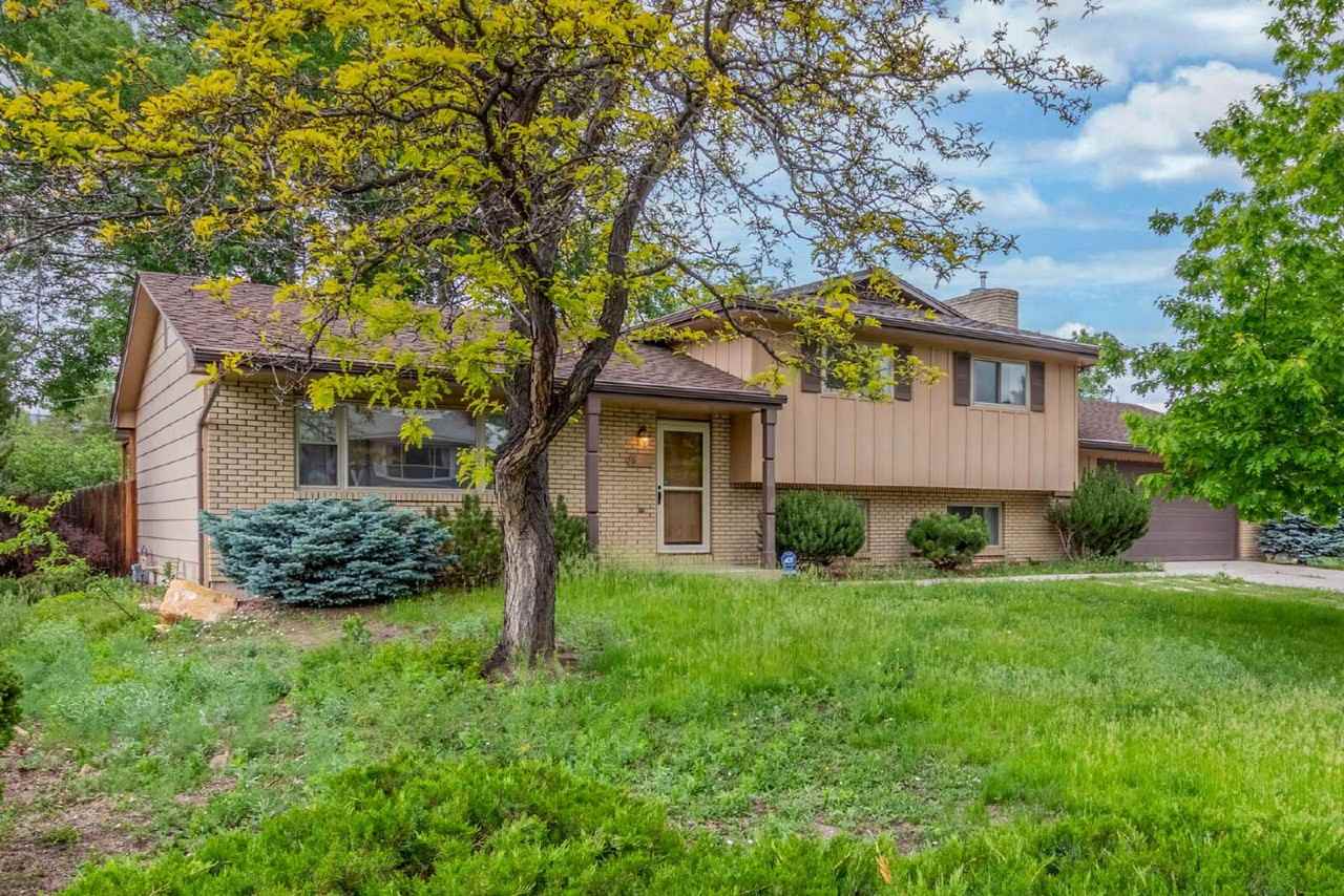 6724 Knight Dr - Photo 5 of 38