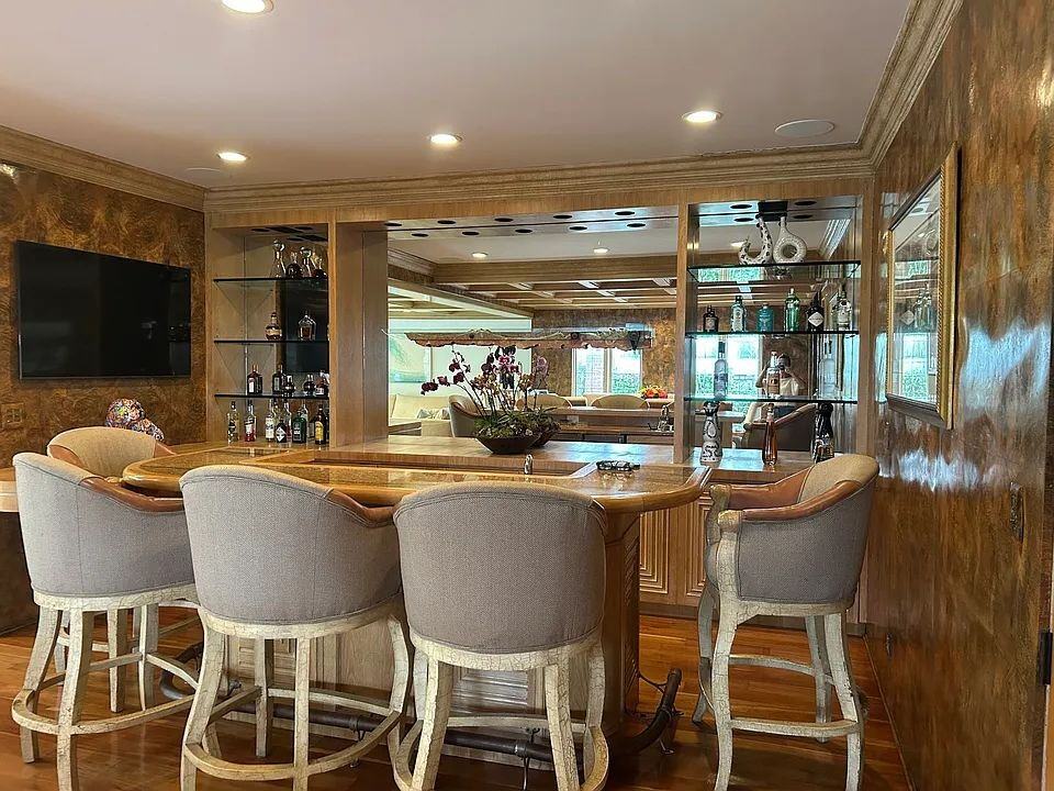 525 Undisclosed - Photo 4 of 40