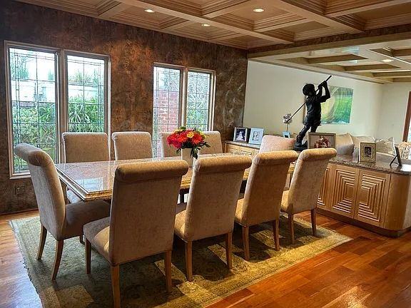 525 Undisclosed - Photo 6 of 40