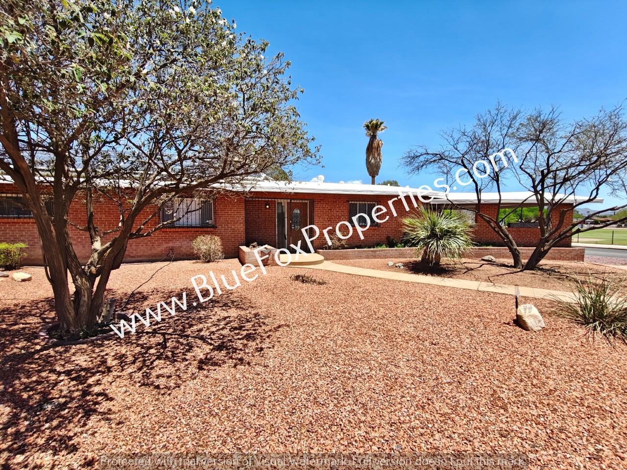 5755 East 6th Street - Photo 2 of 36