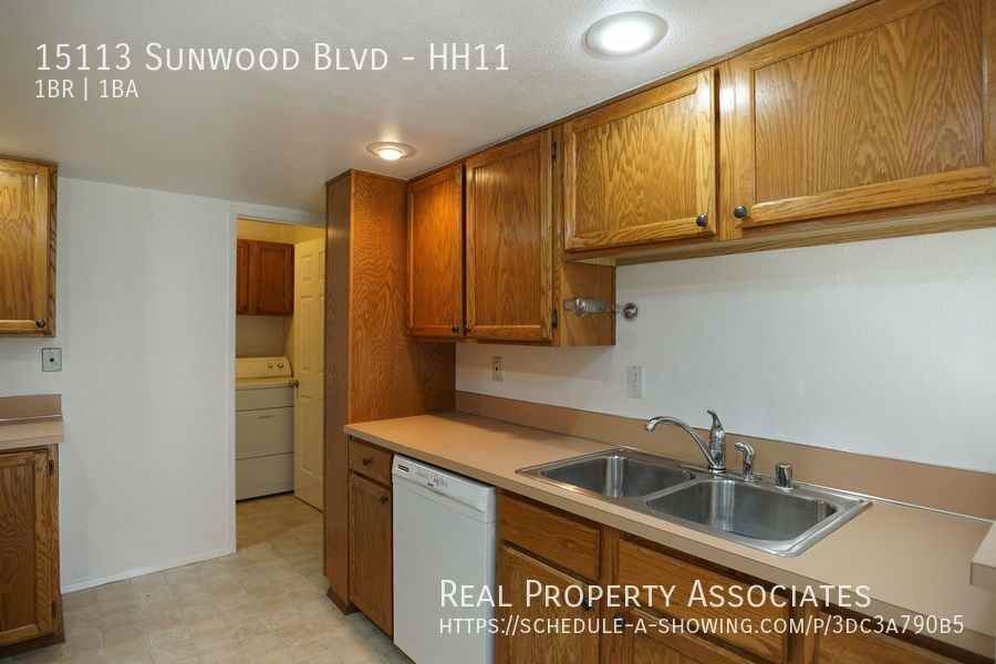 15113 Sunwood Blvd #HH11 - Photo 2 of 18