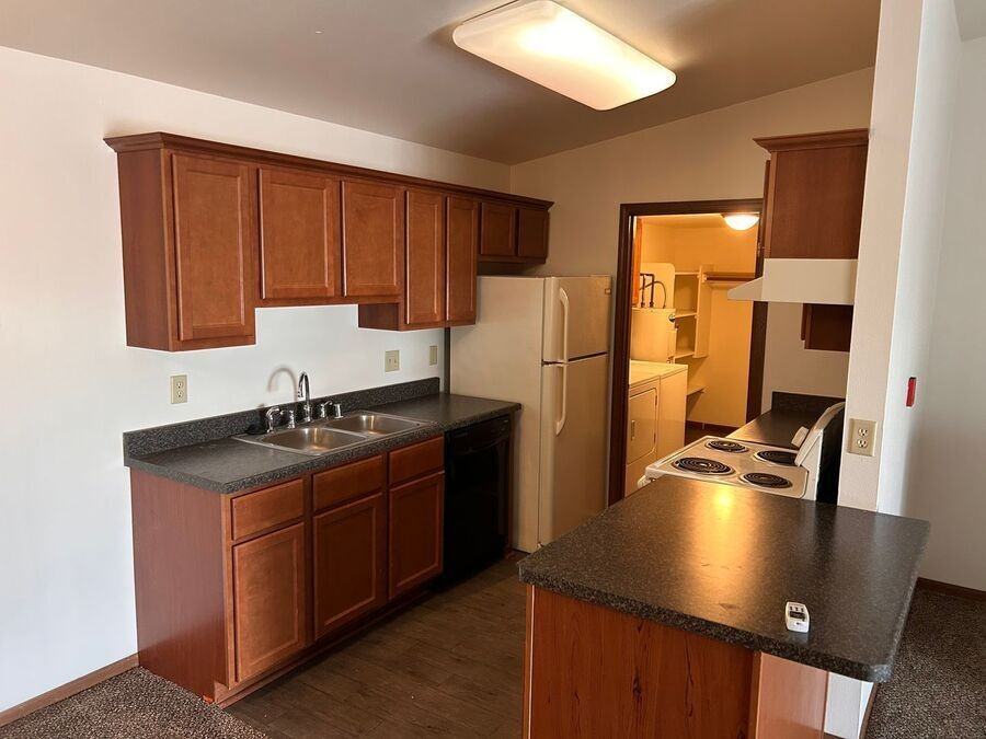 6300 80th Pl #203 - Photo 2 of 11