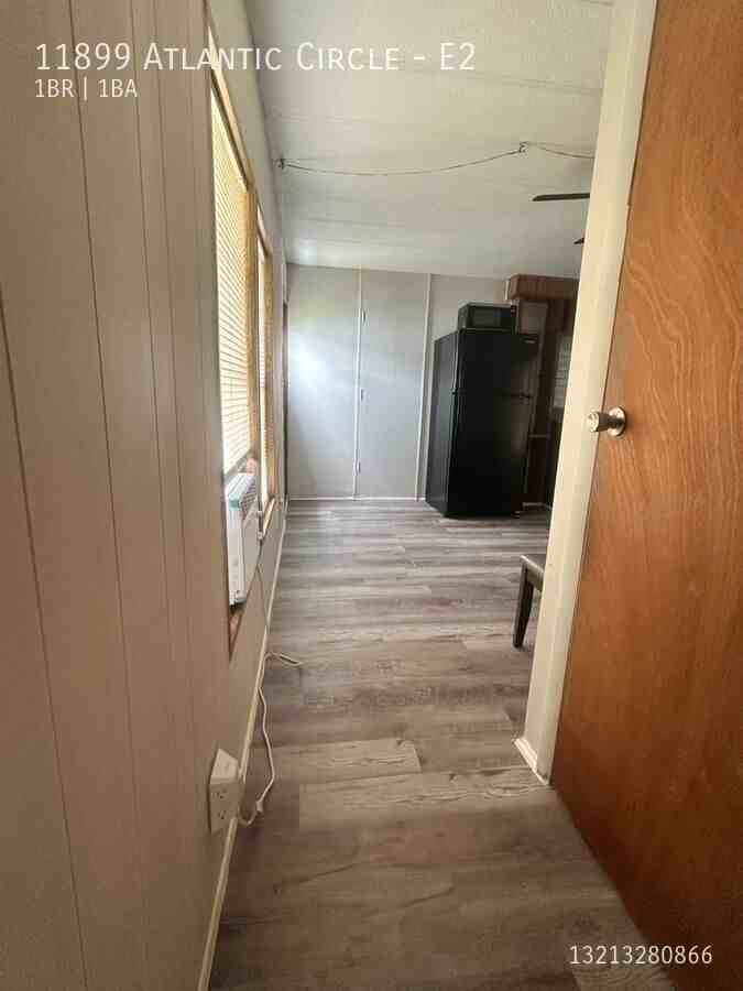 11899 Atlantic Cir #E2 - Photo 4 of 9