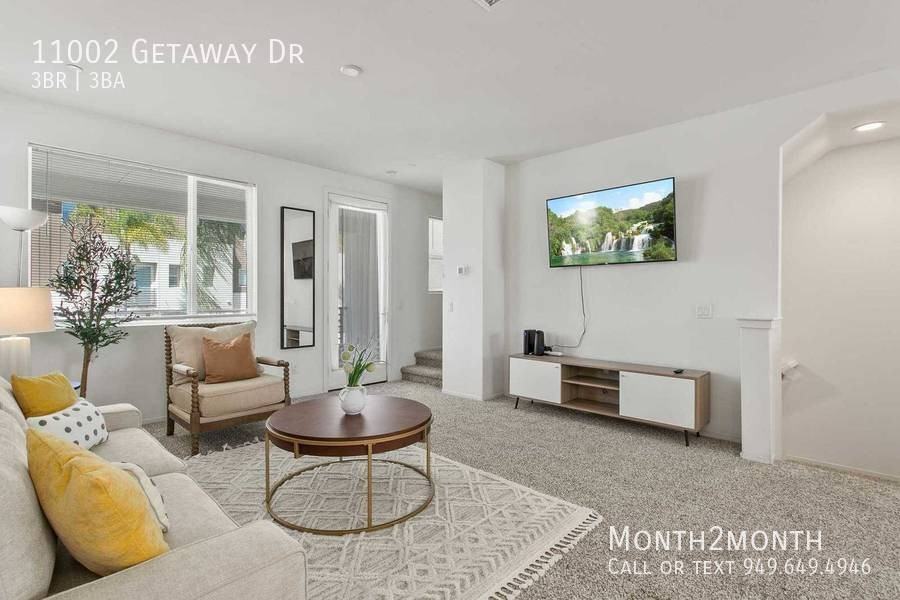 11002 Getaway Dr - Photo 3 of 24