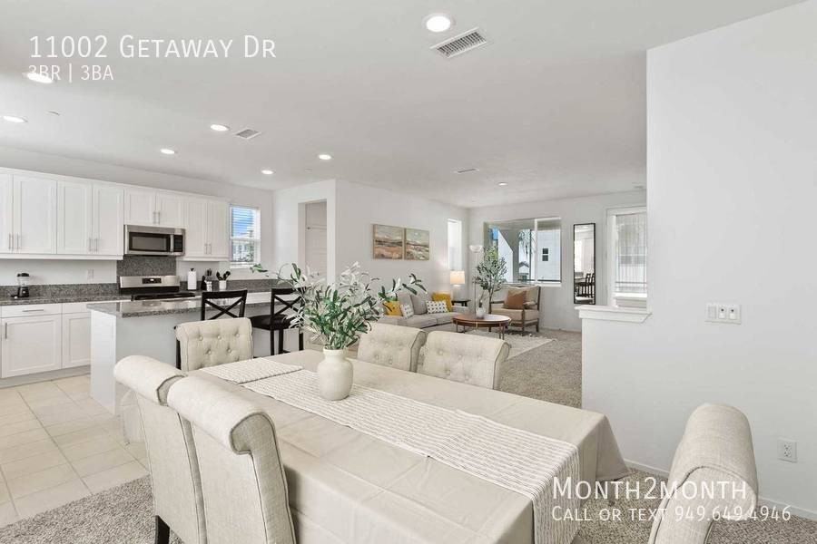 11002 Getaway Dr - Photo 7 of 24