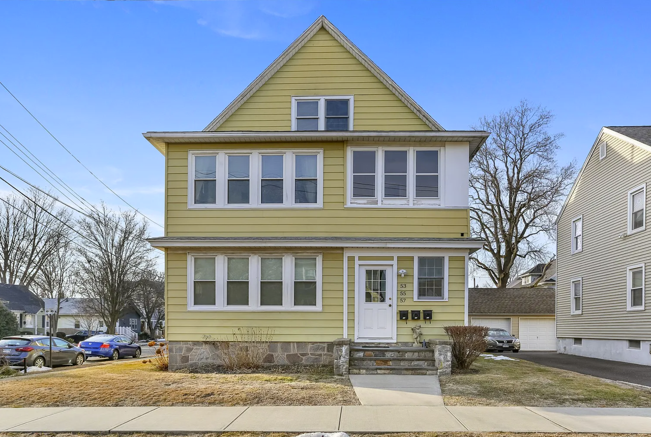 57 Homestead Ave #57 - Photo 2 of 14