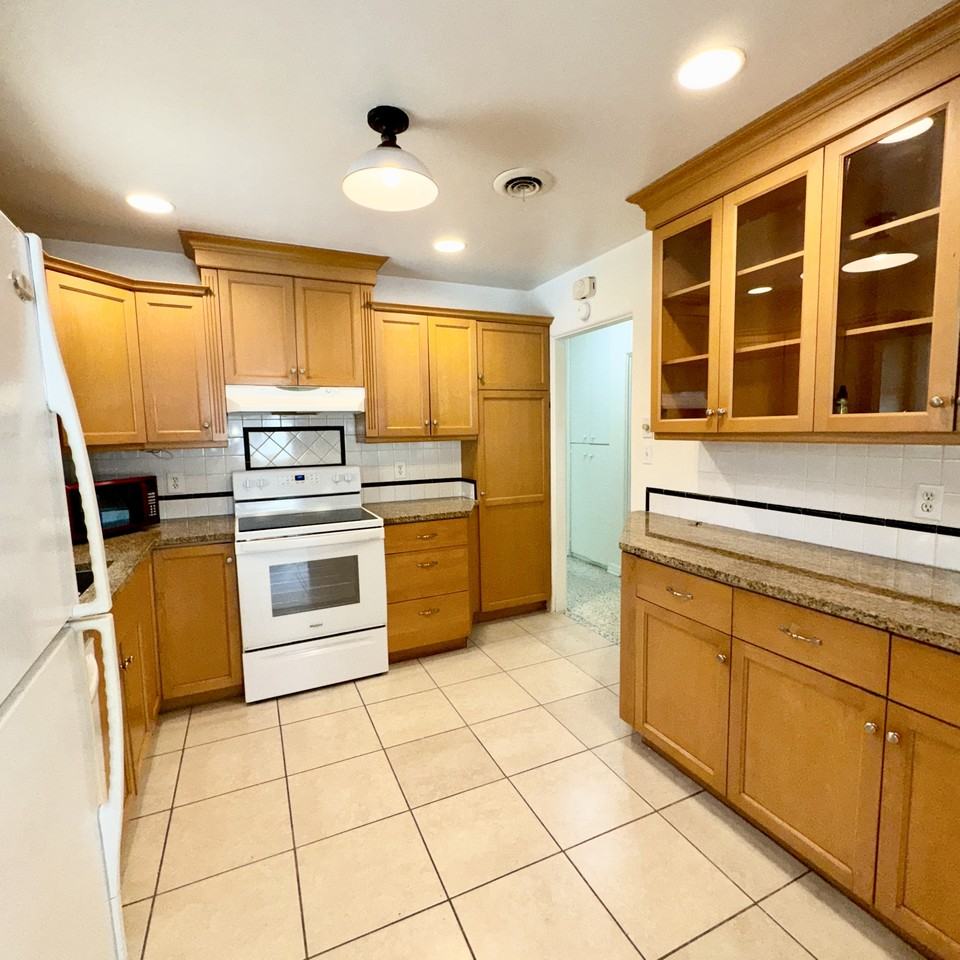 2646 Cheryle Ln #NA - Photo 4 of 23