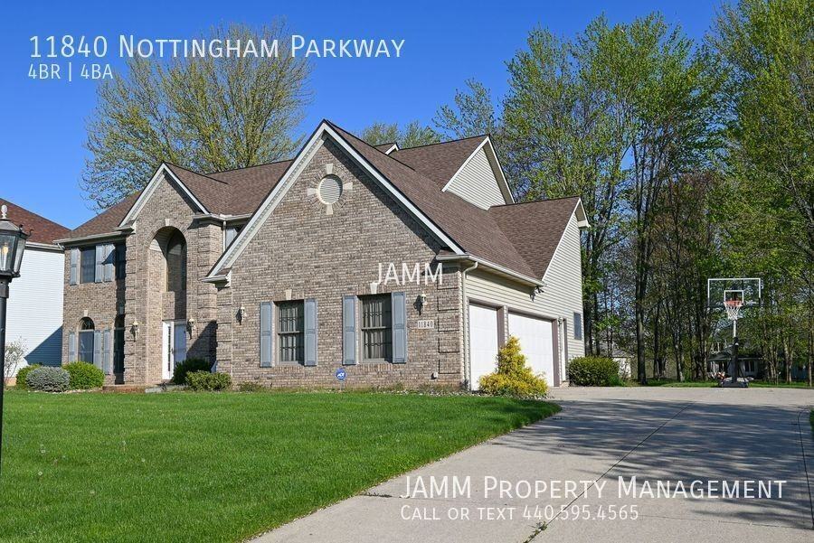 11840 Nottingham Pkwy - Photo 2 of 34