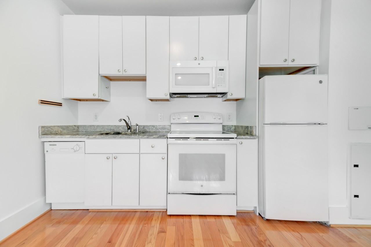 2852 Connecticut Ave Nw #8 - Photo 5 of 13