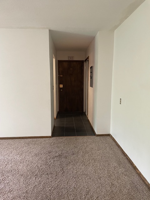 711 11th Ave S #7 - Photo 2 of 11