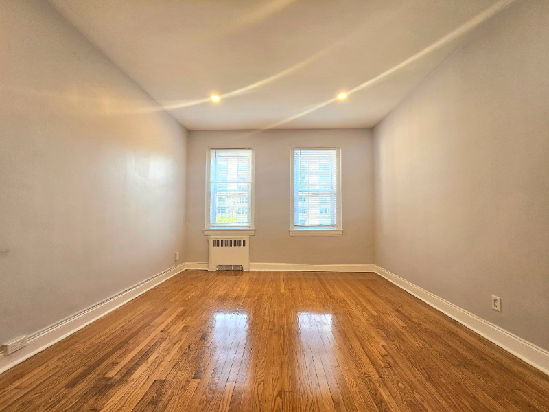 1 Dewitt Rd #206 - Photo 7 of 8