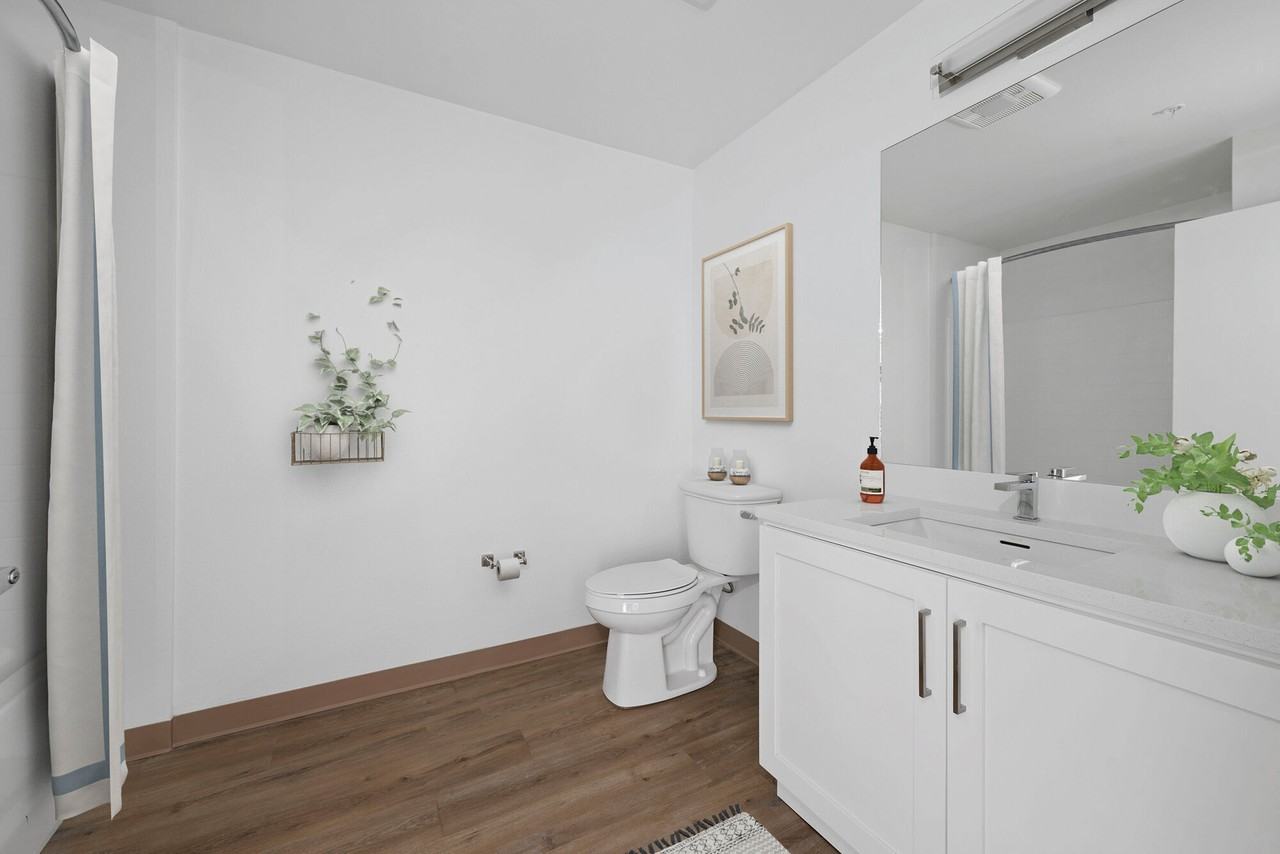 1999 West 3RD Street - Photo 5 of 39