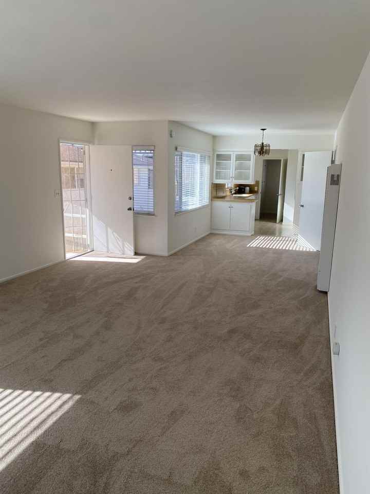 Marguerite 307 - B - Photo 3 of 9