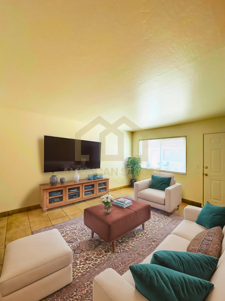 525 North S Street - Photo 2 of 10