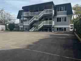 featured image of 1015 Nandina St