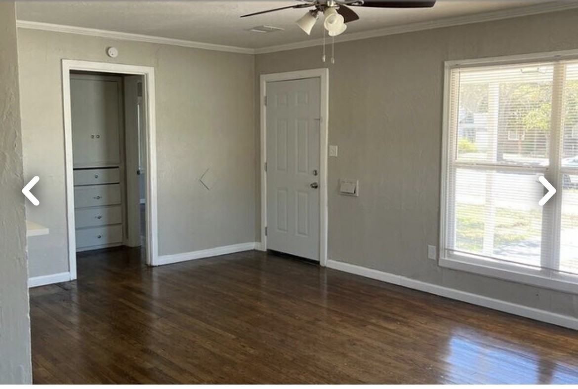 3401 South Van Buren - Photo 4 of 22