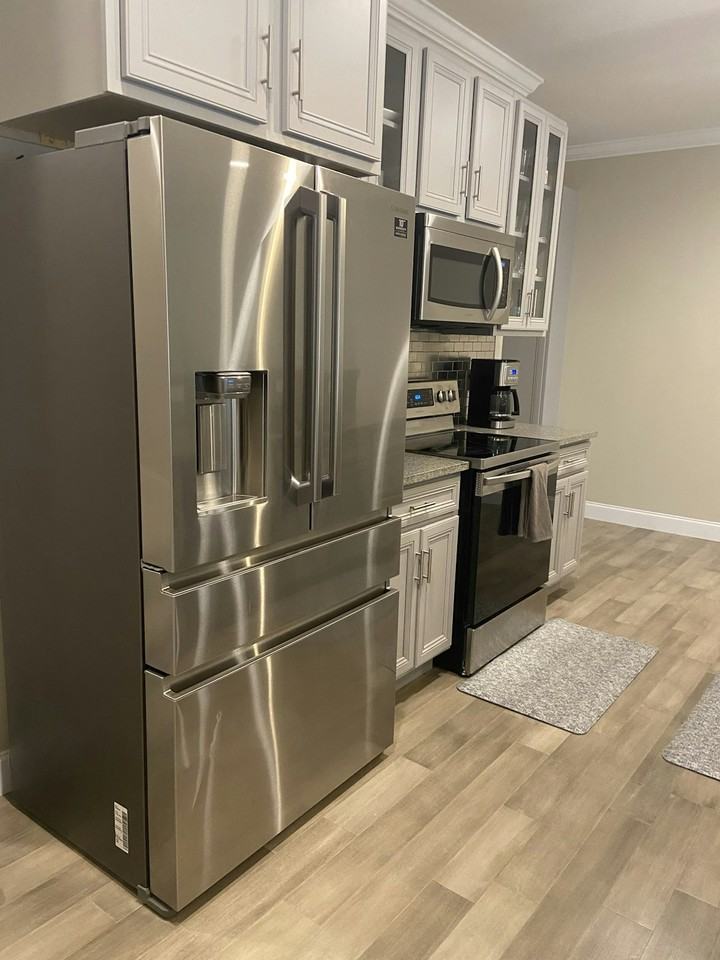 1916 Young Road Southeast, Unit Furnished - Photo 4 of 25