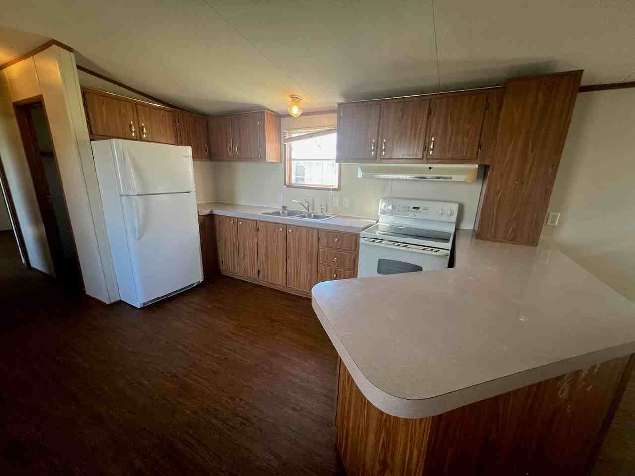 1254 Industrial Boulevard - Photo 2 of 9