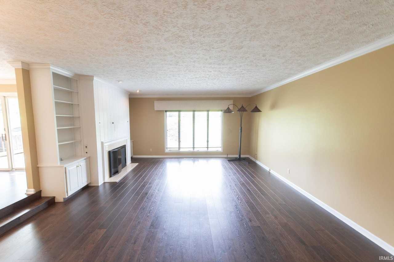 604 W Soutar Dr - Photo 4 of 33