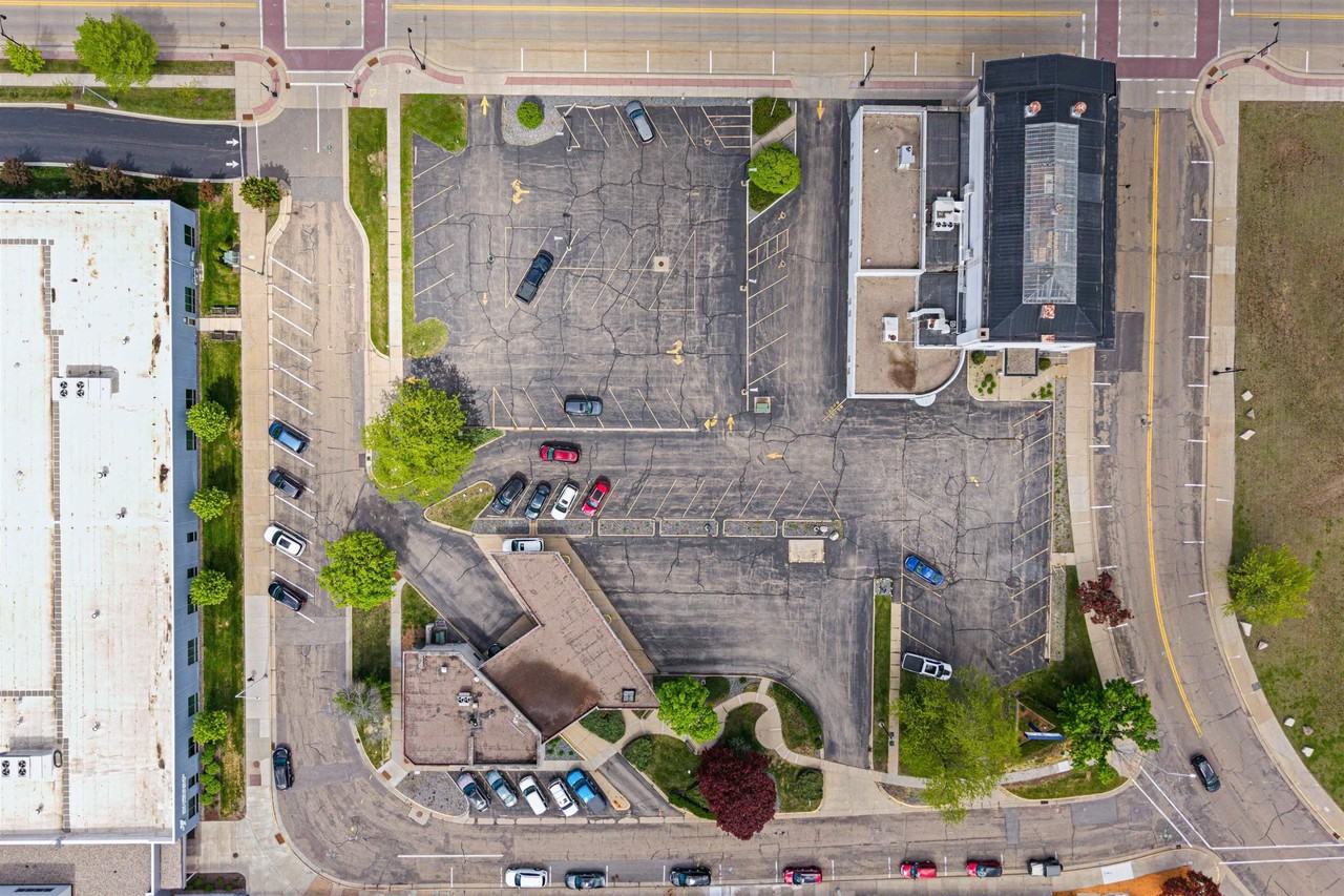 361 W Grand Ave - Photo 5 of 22