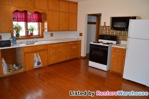 315 Lake St W - Photo 2 of 15