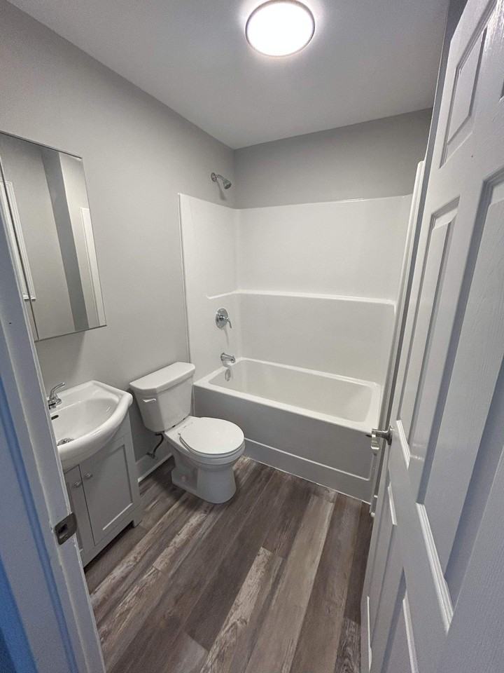 36 Lahey Rd #B - Photo 2 of 11