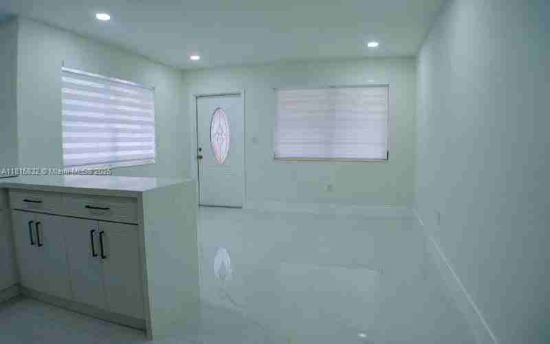 2638 Sw 30th Ct #0 - Photo 7 of 16