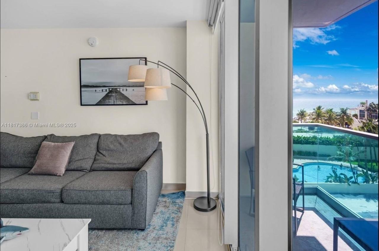 4001 S Ocean Dr #5J - Photo 2 of 18