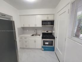7435 Byron Ave #04 - Photo 1 of 1