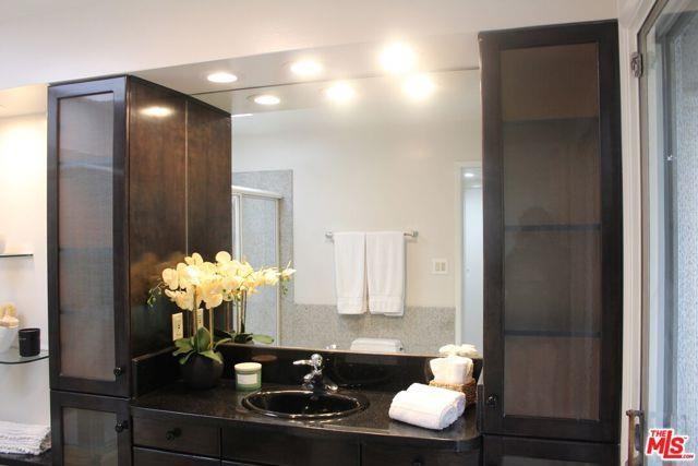 282 Wigmore Dr - Photo 3 of 8