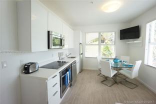 1611 Meridian Ave #201 - Photo 1 of 1