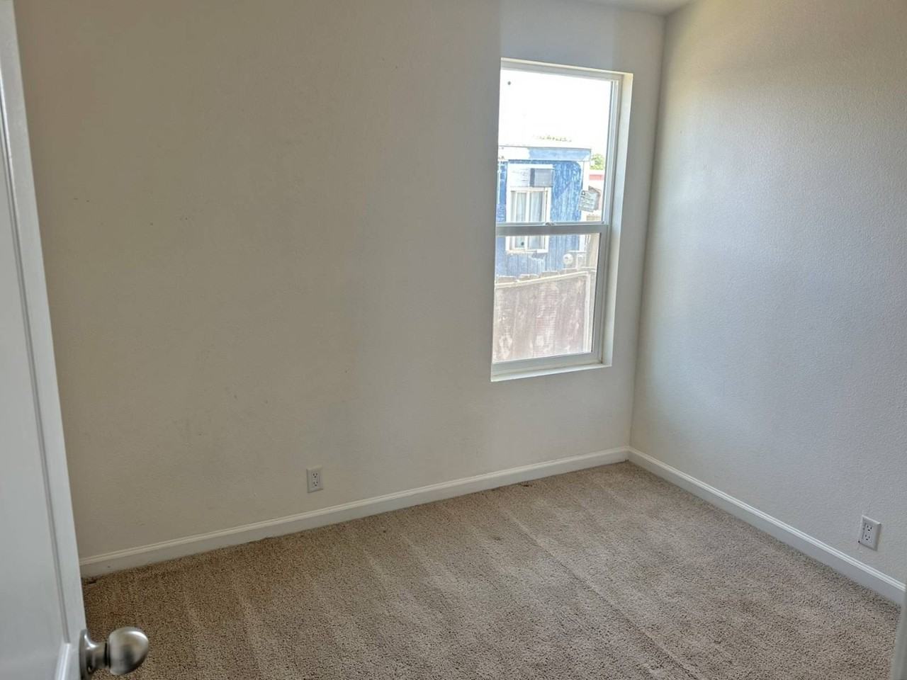 1470 Elizabeth St #67 - Photo 7 of 12