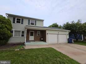 6 Anthony Ln - Photo 1 of 1