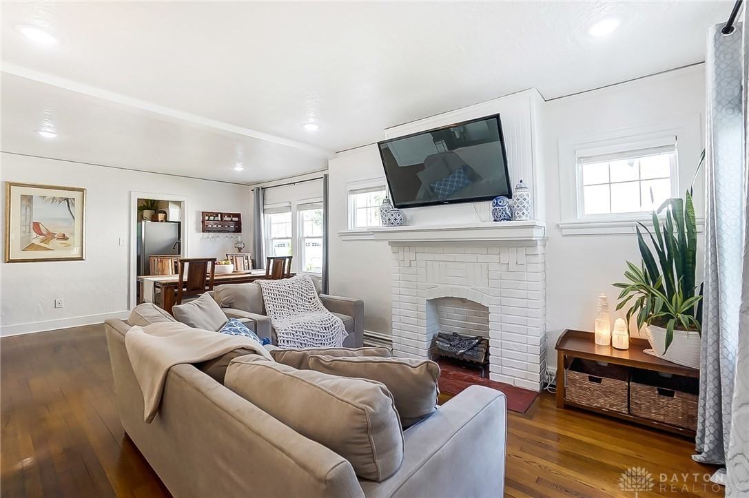 342 Wonderly Ave - Photo 6 of 38