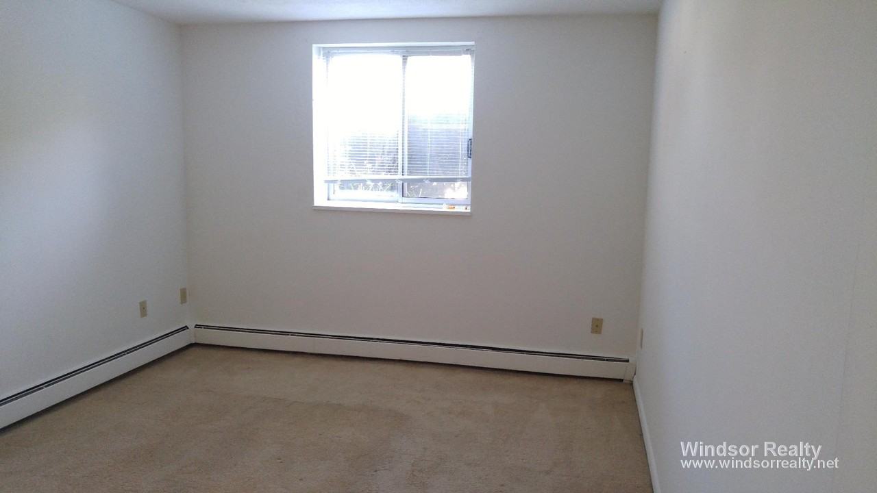 Shirley St. & Ocean Ave #21 - Photo 5 of 11