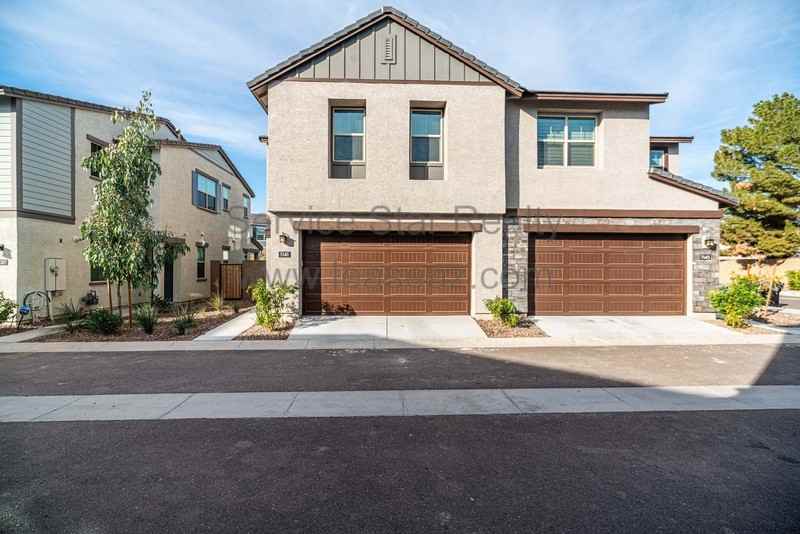 1141 W Diamondback Dr - Photo 2 of 31