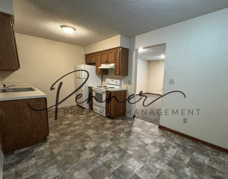 152 Nw Zaun Ave - Photo 3 of 8