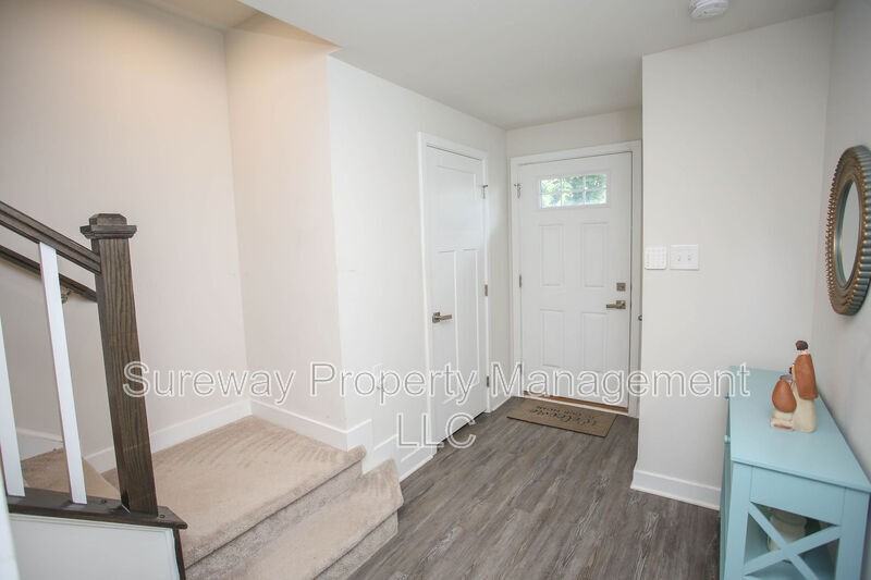 185 Nathan Dr - Photo 2 of 44