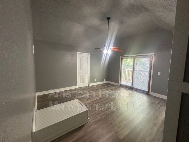 7050 E 71st Ct - Photo 2 of 33