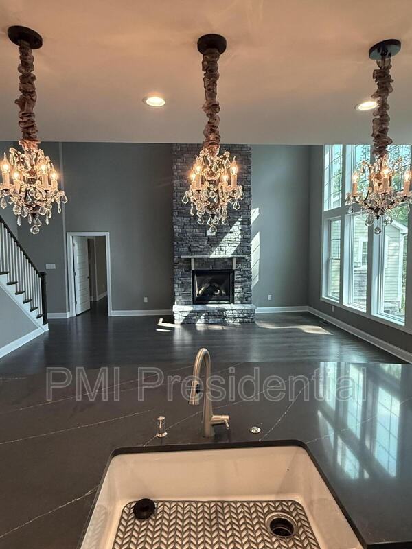 17919 Stonewolf Dr - Photo 7 of 20