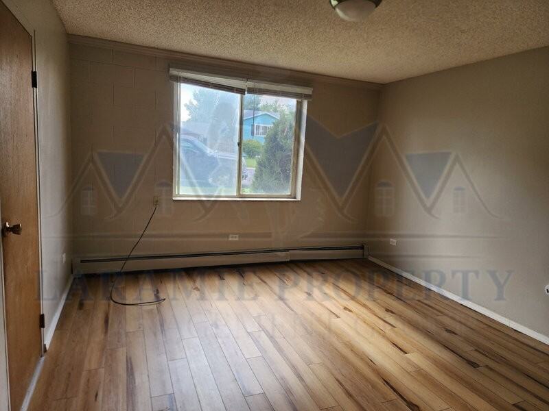 415 S 26th St #17 - Photo 4 of 15