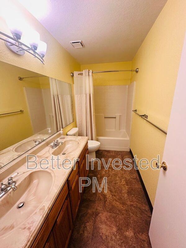 674 Claudius Way - Photo 5 of 23