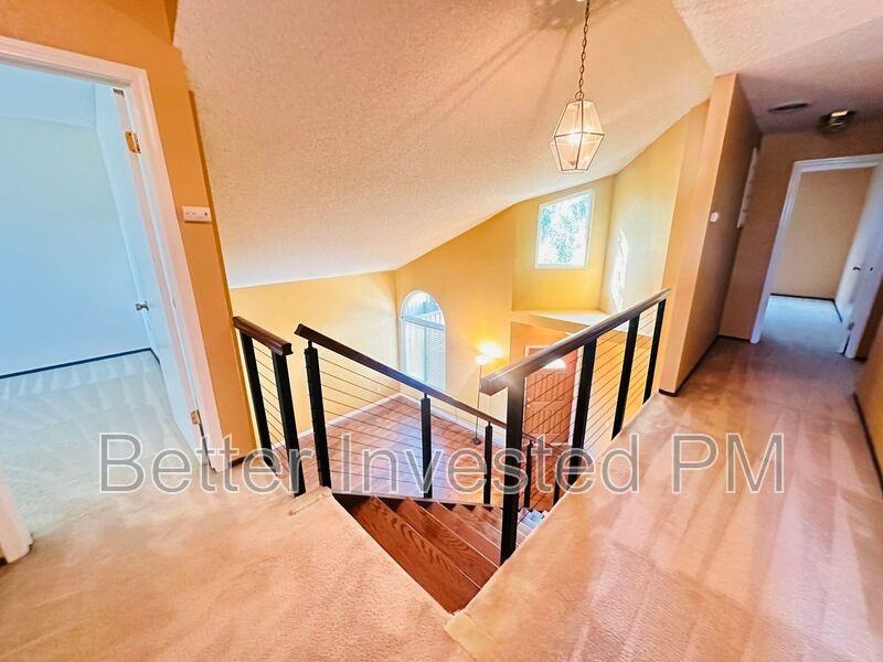 674 Claudius Way - Photo 6 of 23