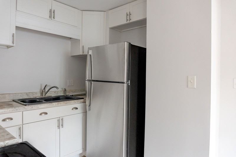 412 Hayden Rd - Photo 5 of 17