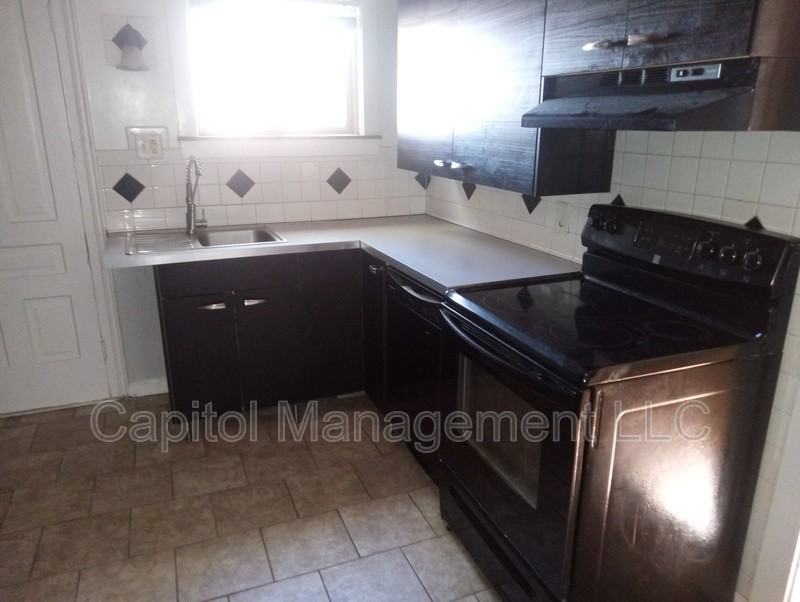 1126 Seymour Avenue #1 - Photo 6 of 11