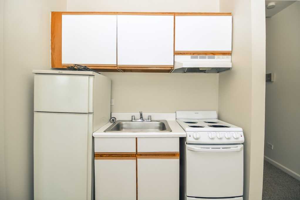 3957 W Irving Park Rd #7 - Photo 2 of 14