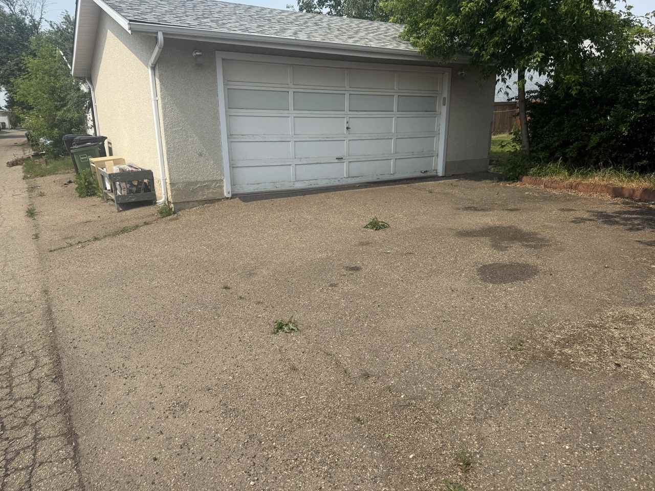 8507 138 Ave Nw - Photo 5 of 8