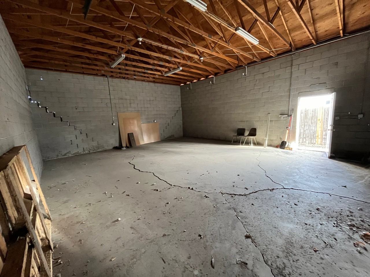 3100 Ws - Photo 4 of 4