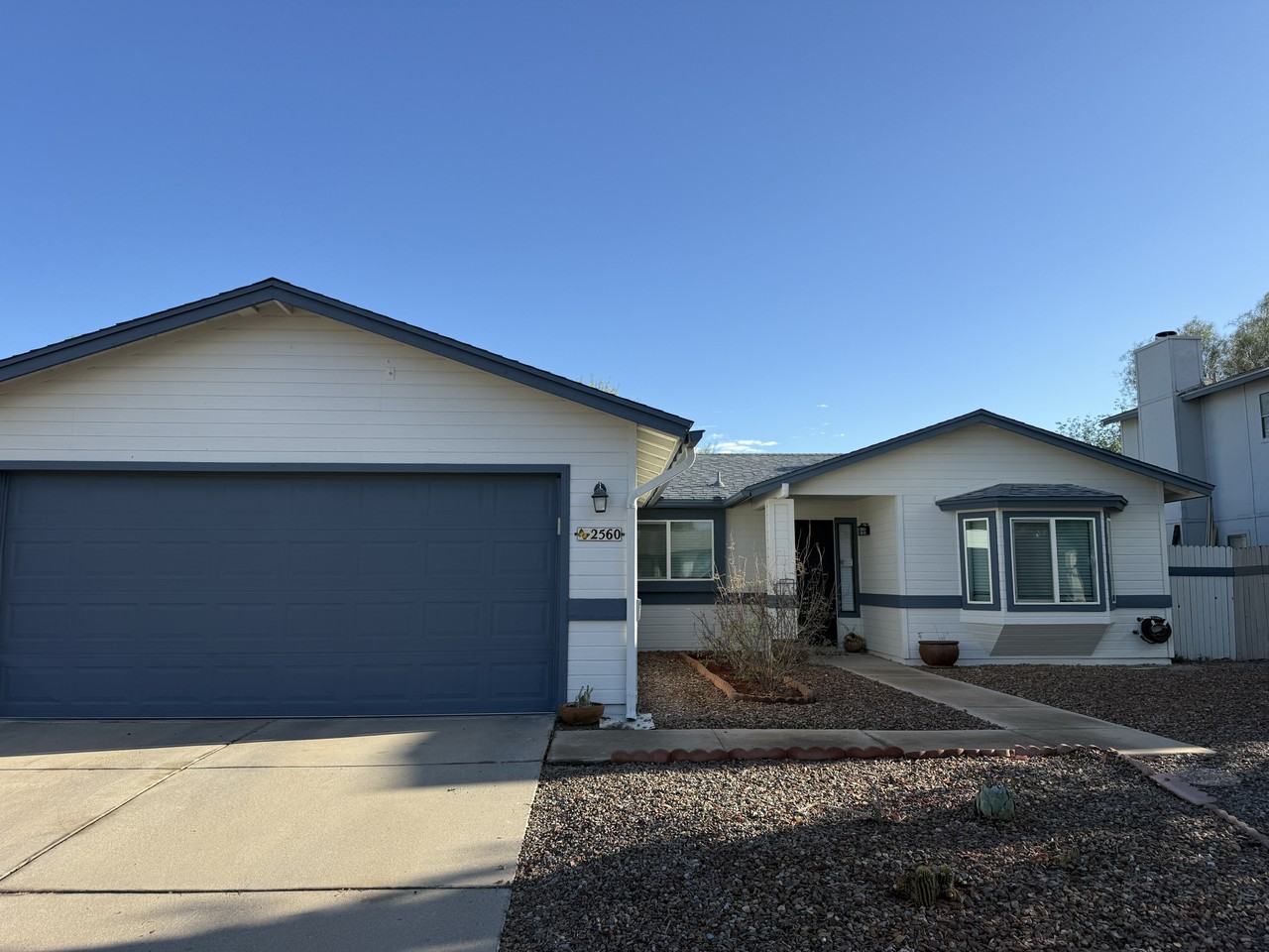 2560 W Tenbrook Way - Photo 3 of 43