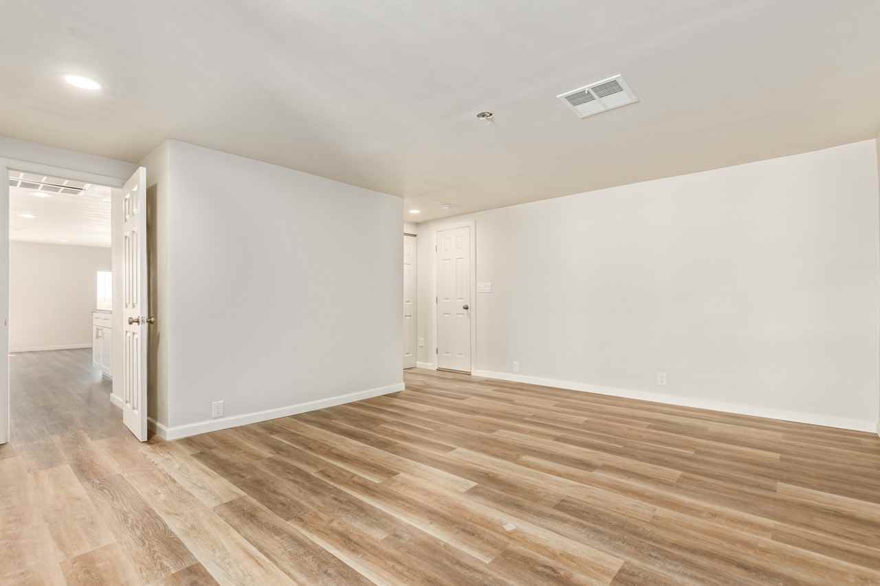 1720 S Ralston Rd - Photo 5 of 31